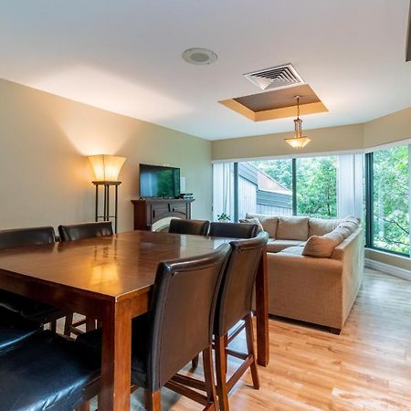 Condo Avec Parc Aquatique ! Beaupré Buitenkant foto
