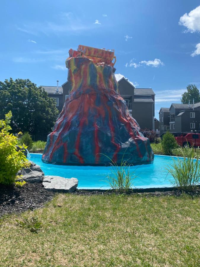 Condo Avec Parc Aquatique ! Beaupré Buitenkant foto